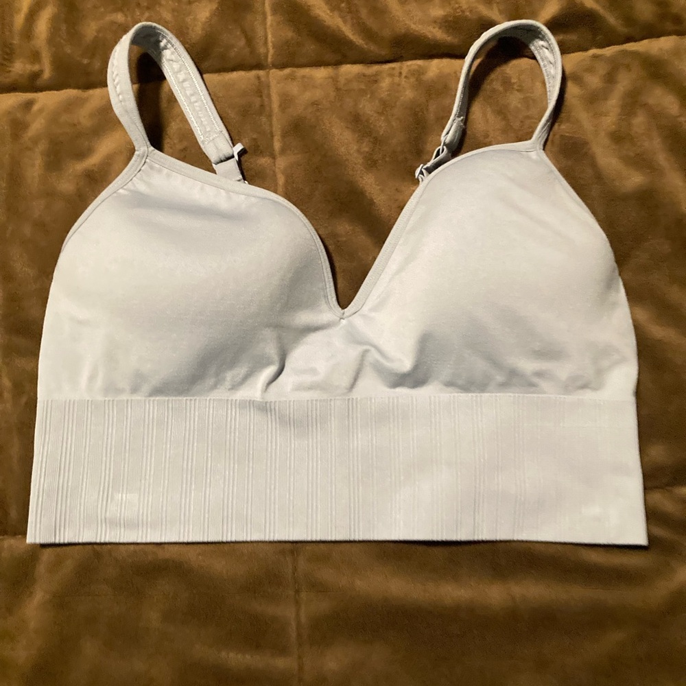 Athleta brand, size medium, Seamless Padded Bralette - Adjustable Straps
